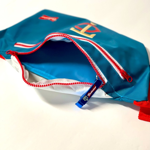 MLB Budweiser Fanny Pack - Picture 2 of 3